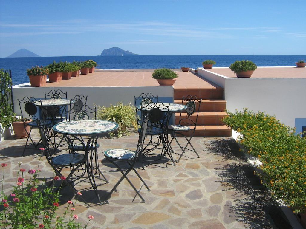 Hotel Punta Barone Santa Marina Salina Dış mekan fotoğraf